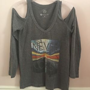 Shoulder cut out long sleeve tee